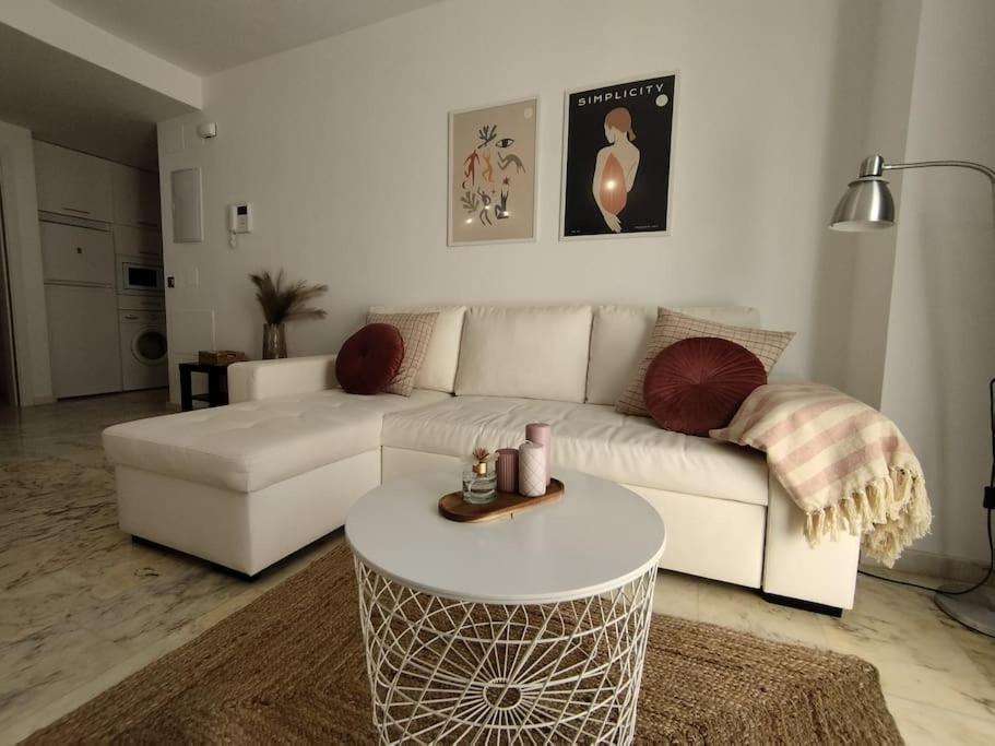 Love Rent4 Malaga Lyli Torremolinos Eksteriør billede